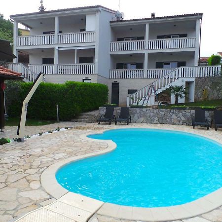 Holiday Home In Malinska/Insel Krk 13031 Luaran gambar