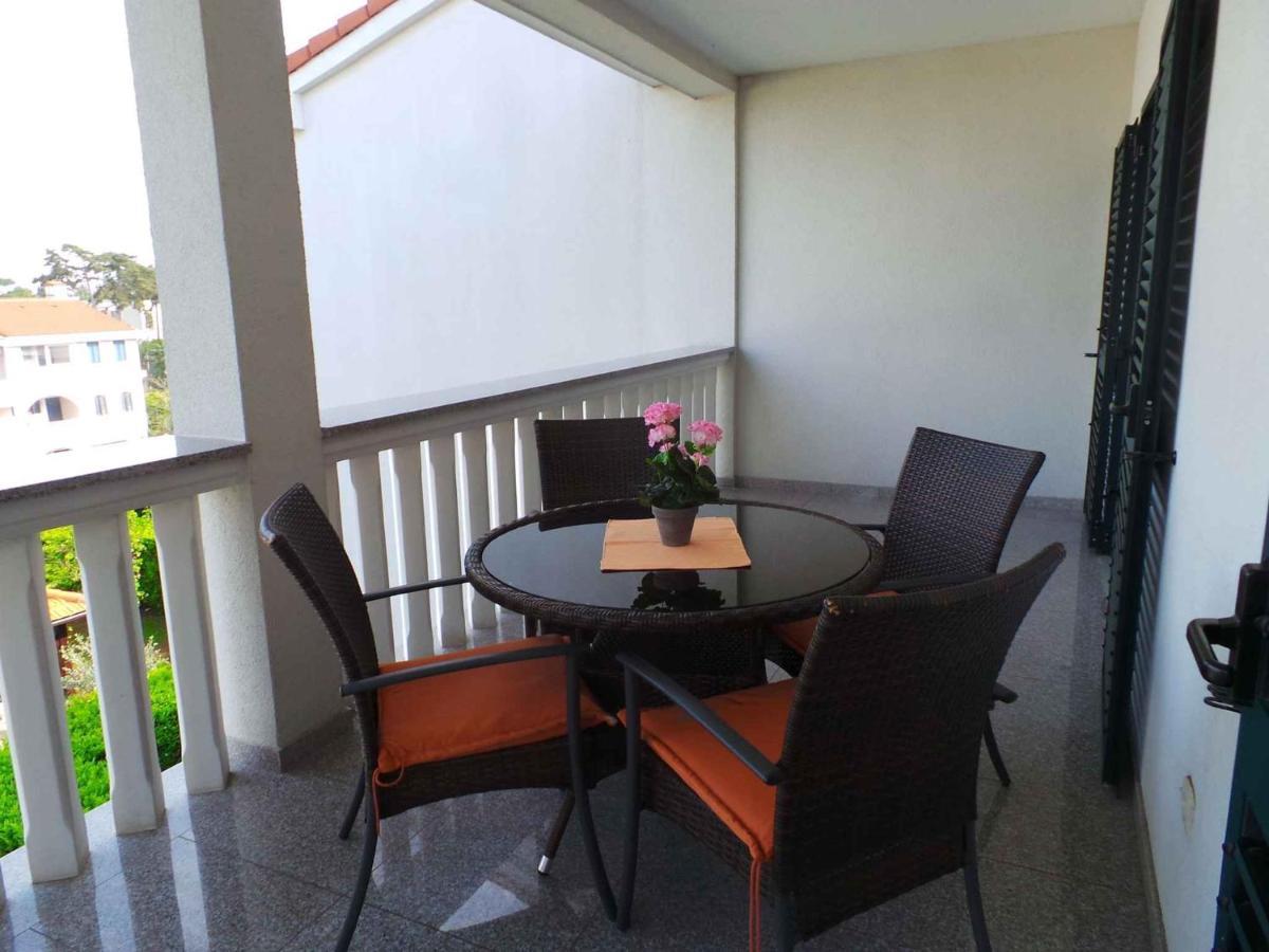 Holiday Home In Malinska/Insel Krk 13031 Luaran gambar