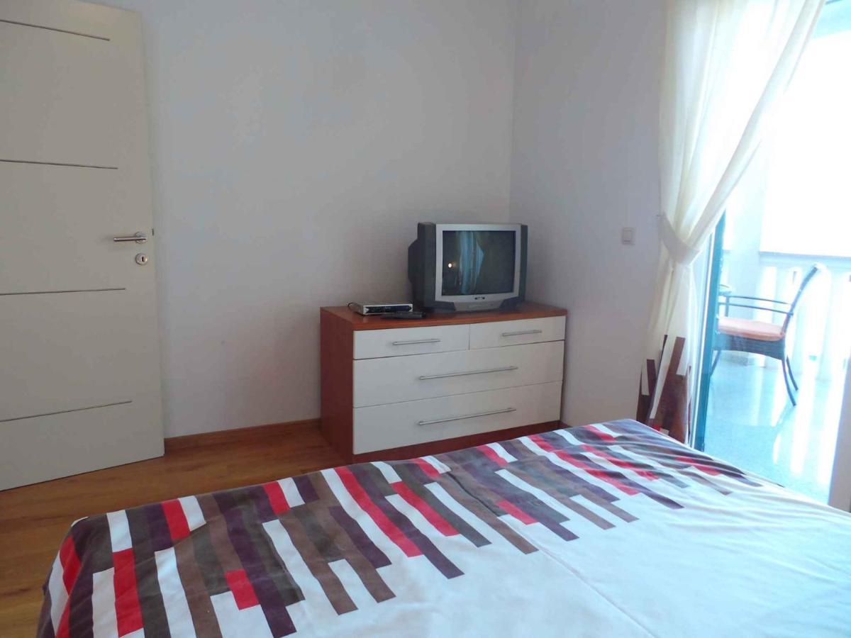 Holiday Home In Malinska/Insel Krk 13031 Luaran gambar