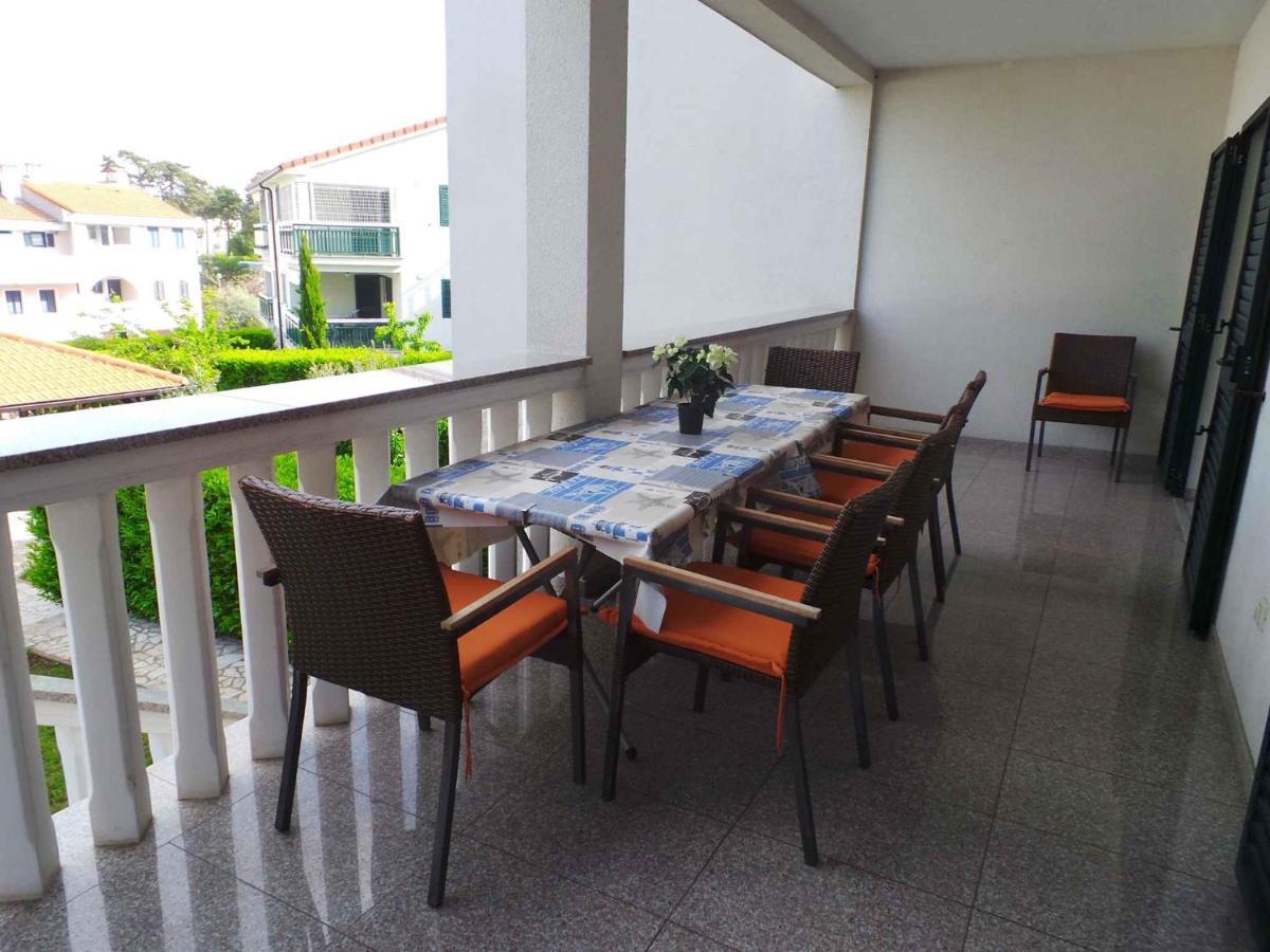 Holiday Home In Malinska/Insel Krk 13031 Luaran gambar